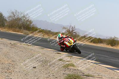 media/Apr-10-2022-SoCal Trackdays (Sun) [[f104b12566]]/Turn 3 Inside (1150am)/